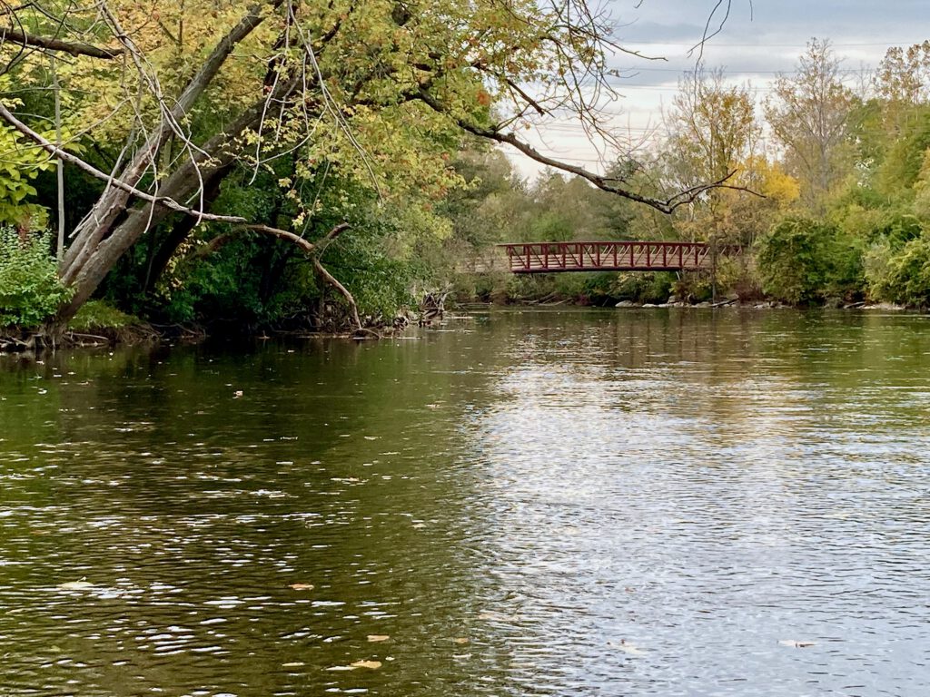 foot bridge over the Huron River, October, 2022